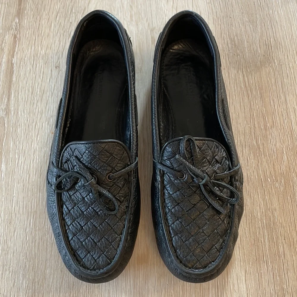 Bottega Veneta Intrecciato Black Leather Loafers - 38 - Picture 2 of 10
